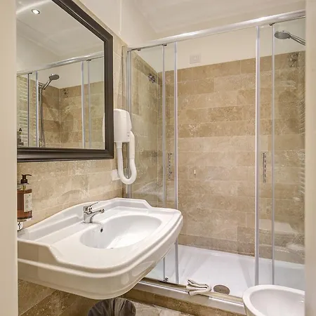 Отель Dei Quiriti 3*