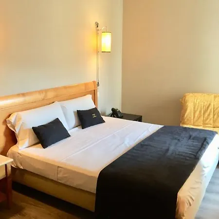 Отель Dei Quiriti Рим