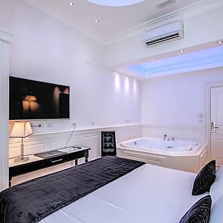 Dei Quiriti Hotel 3*