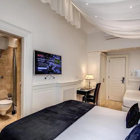 Dei Quiriti Hotel 3*