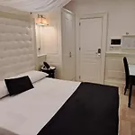 Отель Dei Quiriti