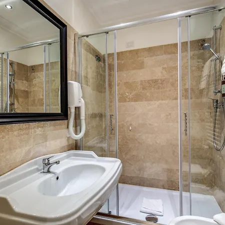 Dei Quiriti Otel 3*