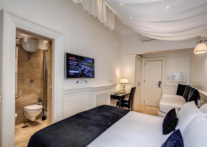 Dei Quiriti Hotel 3*